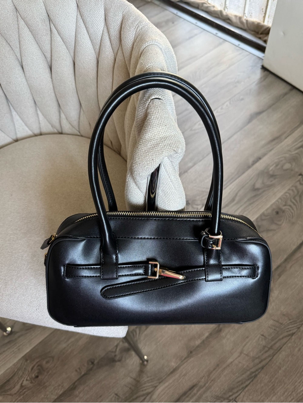 Y2K Black Shoulder Bag